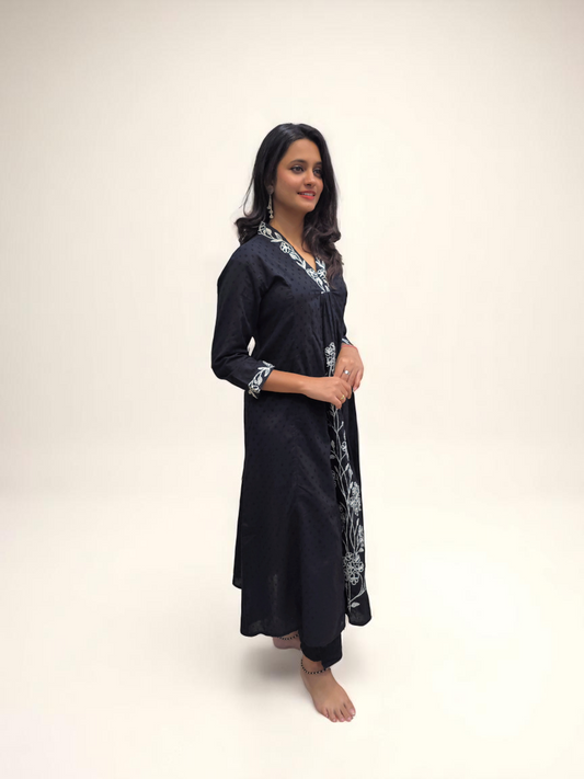Elegant Black Kurta Pant Set with Hand Embroidery