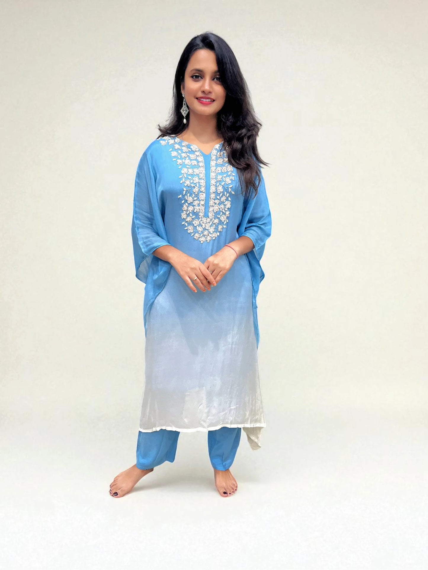 Embroidered ombre kaftan kurta paired with matching pants