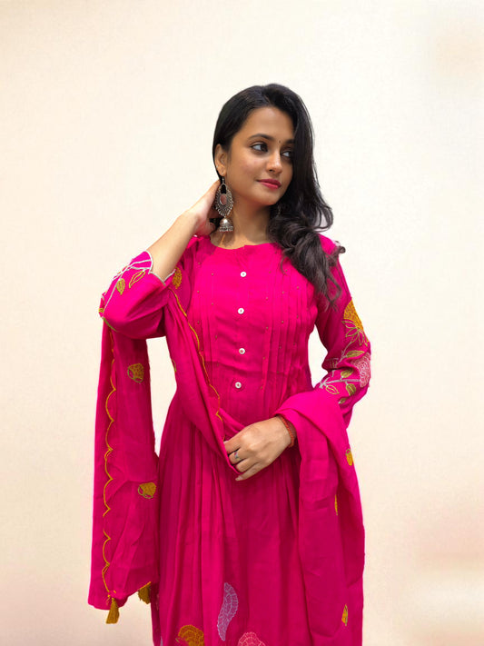 A-line pink mul chanderi embroidered kurta set with pants