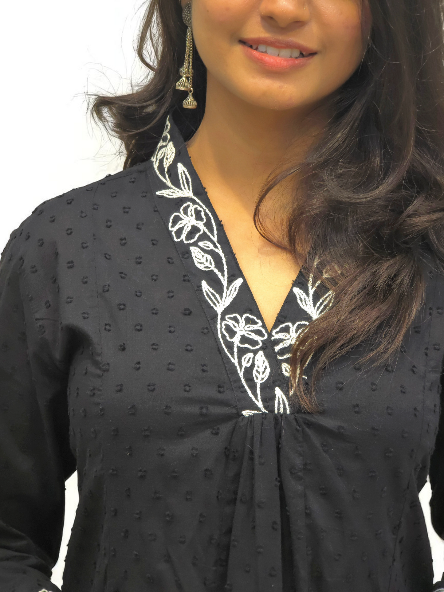 Elegant Black Kurta Pant Set with Hand Embroidery