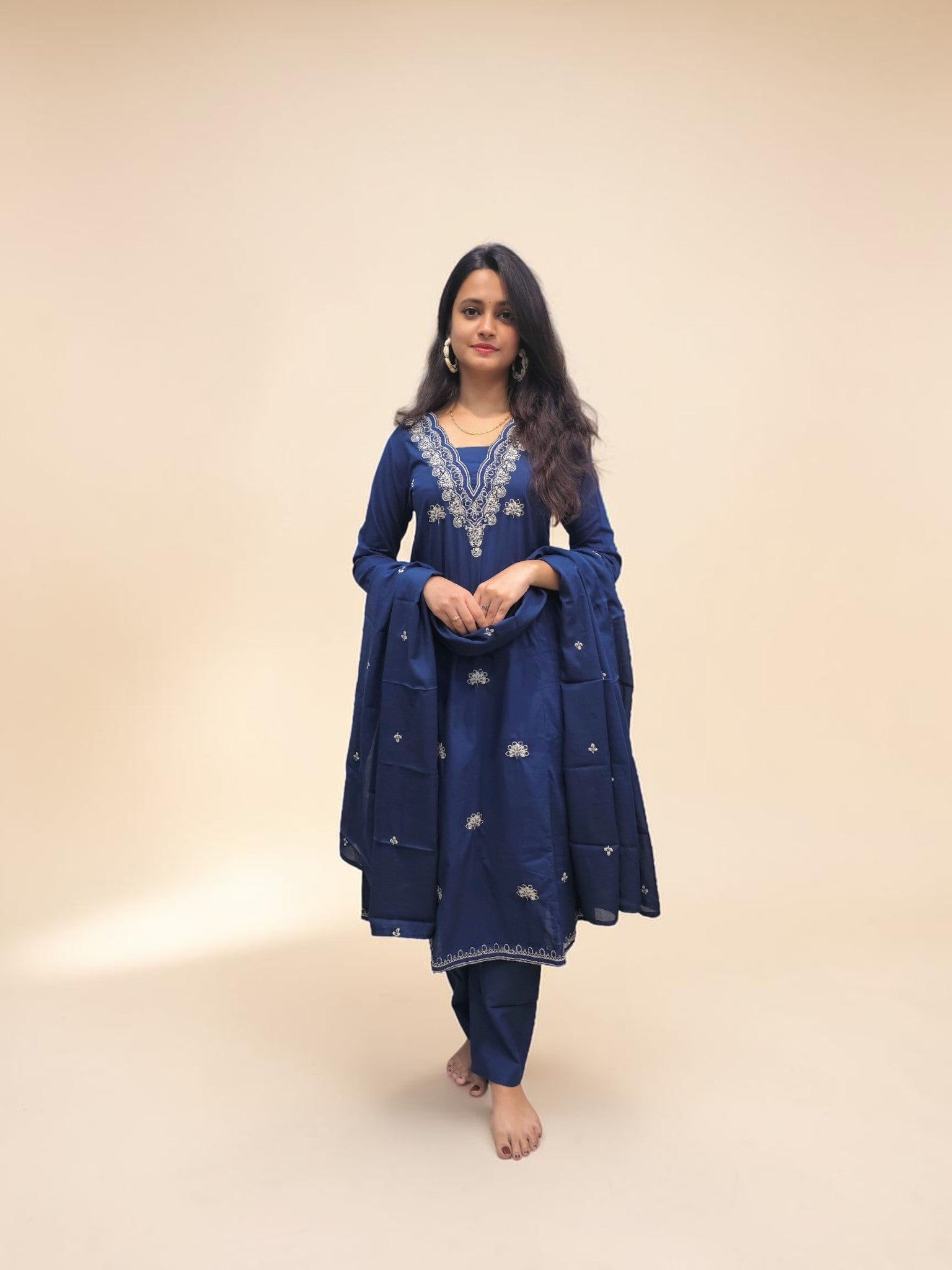 Traditional embroidered cotton kurta set for women blue color