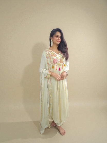 Off white chinnon silk A-line kurta set with heavy embroidery – Ambika Boutique