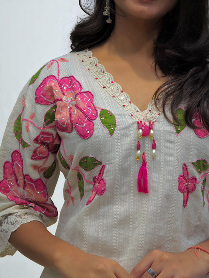 Handcrafted Kora Cotton Kurta Set – Stylish & Comfortable