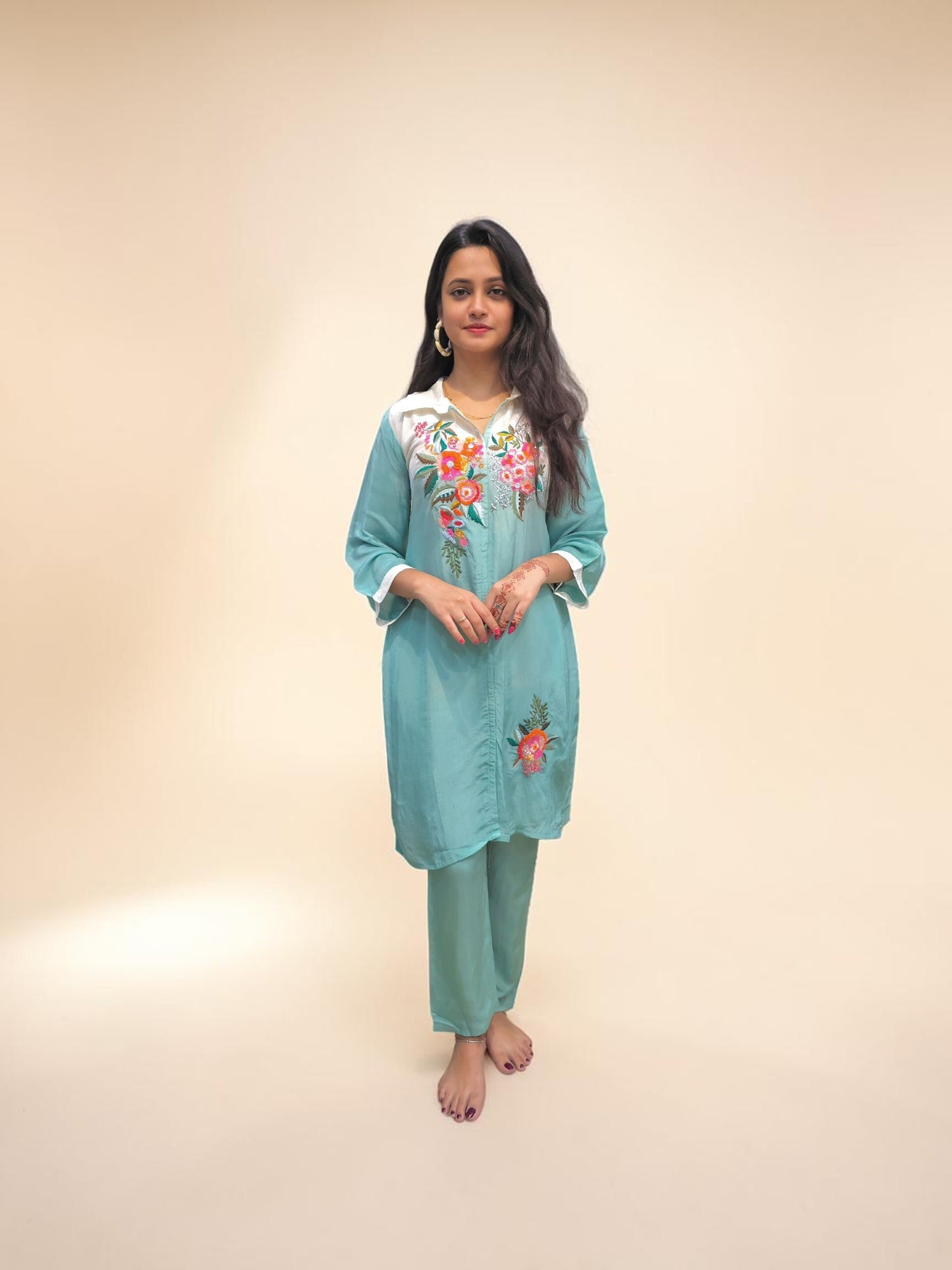 Elegant Ombre Floral Embroidered Co-ord Set